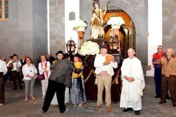  La Traída del Agua 'se moja' con la romería del patrono de Telde (Foto TA y Francisco Javier Santana)